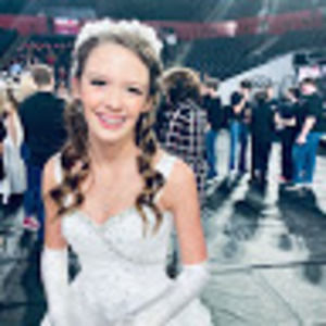 Meet your Posher, Isabelle